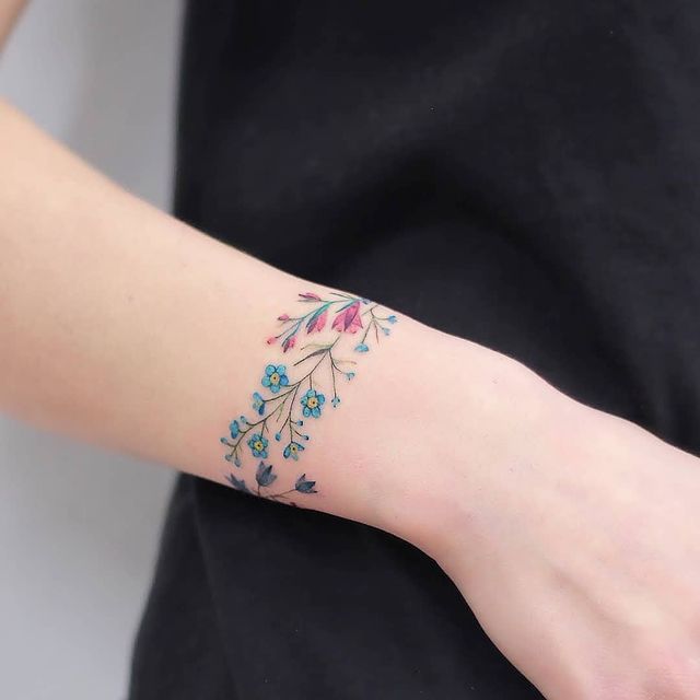 Tatuagens femininas: 50 ideias de todos os estilos e tendências